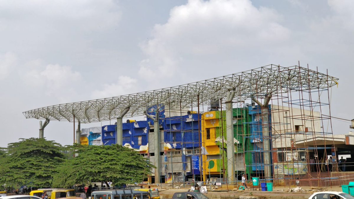 Pruthvinreddy's tweet photo. Yeshwanthpura railway station getting facelift...
#Redevelopement
PC: #Abhi #WA https://t.co/lvHhKxR7Nh