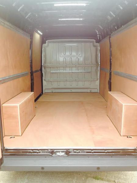 TADComms1's tweet image. At #TADcomms we have it covered if you are looking at #PlyLining for your #CommercialVan. In this picture see our ply lining without the bulkhead option... check out our prices here. Give us a call today! ow.ly/UhZl50xdvlO