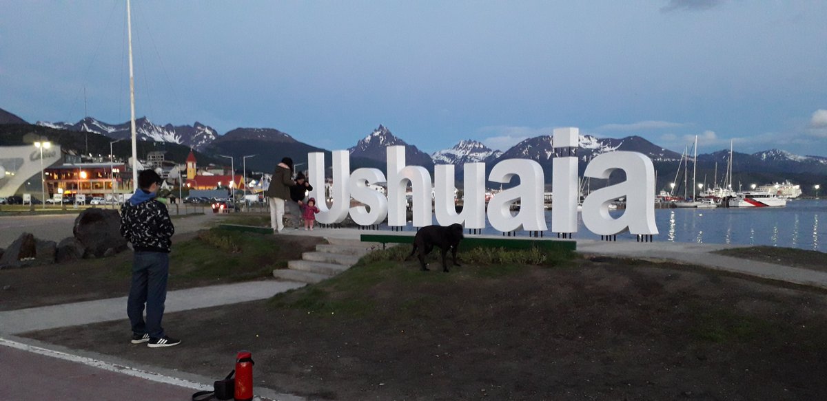 Une longue route pour arriver dans cet endroit magnifique de la Terre de feu.  Le programme commence ce soir! <a href="/HomewardBound16/">Homeward Bound</a> #TeamHB4