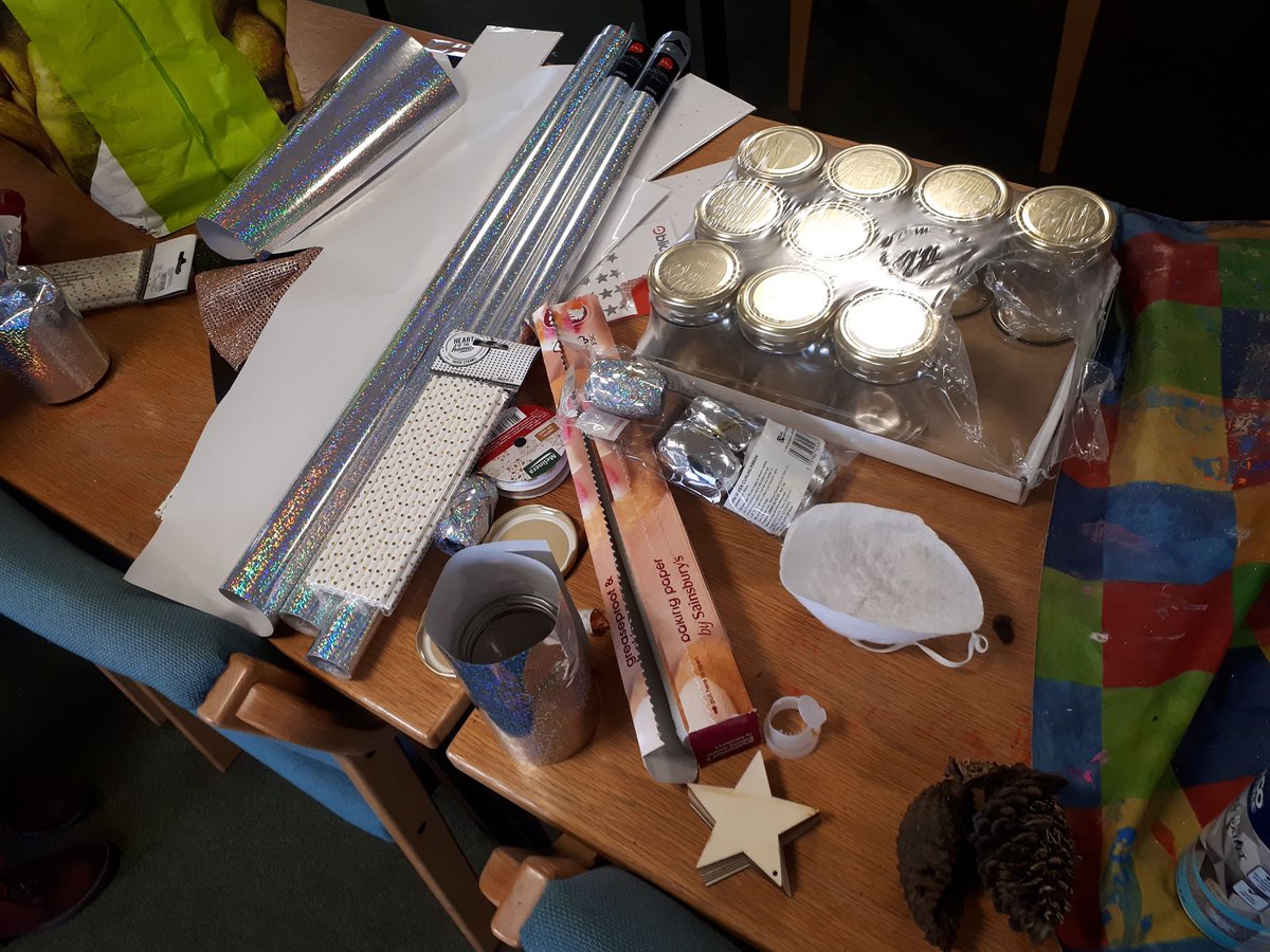 Creating the table decor for the #starrynight ball. Tickets still available, last 24 hours so make sure you book them fast! HTTP:BIT.LY/INOTHERSTARRYN… #mentalhealthawareness #mentalwellbeing