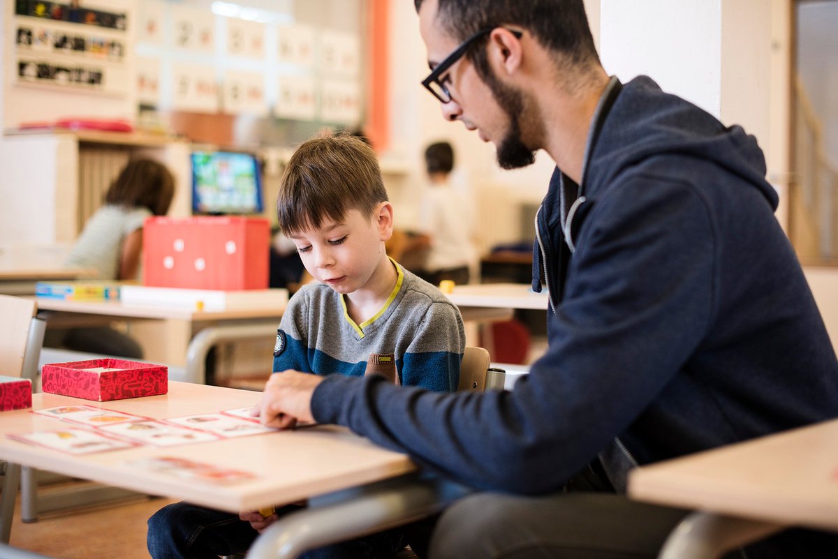 De Bascule PI-scholen groeien! We zoeken daarom meerdere nieuwe #leerkrachten, #onderwijsassistenten en een #schoolleider #speciaalonderwijs. Heb jij een warm hart voor kinderen met gedragsproblematiek? Dan horen we graag van je! #Zijinstromers welkom!

debasculepi-scholen.nl/meer-vacatures/