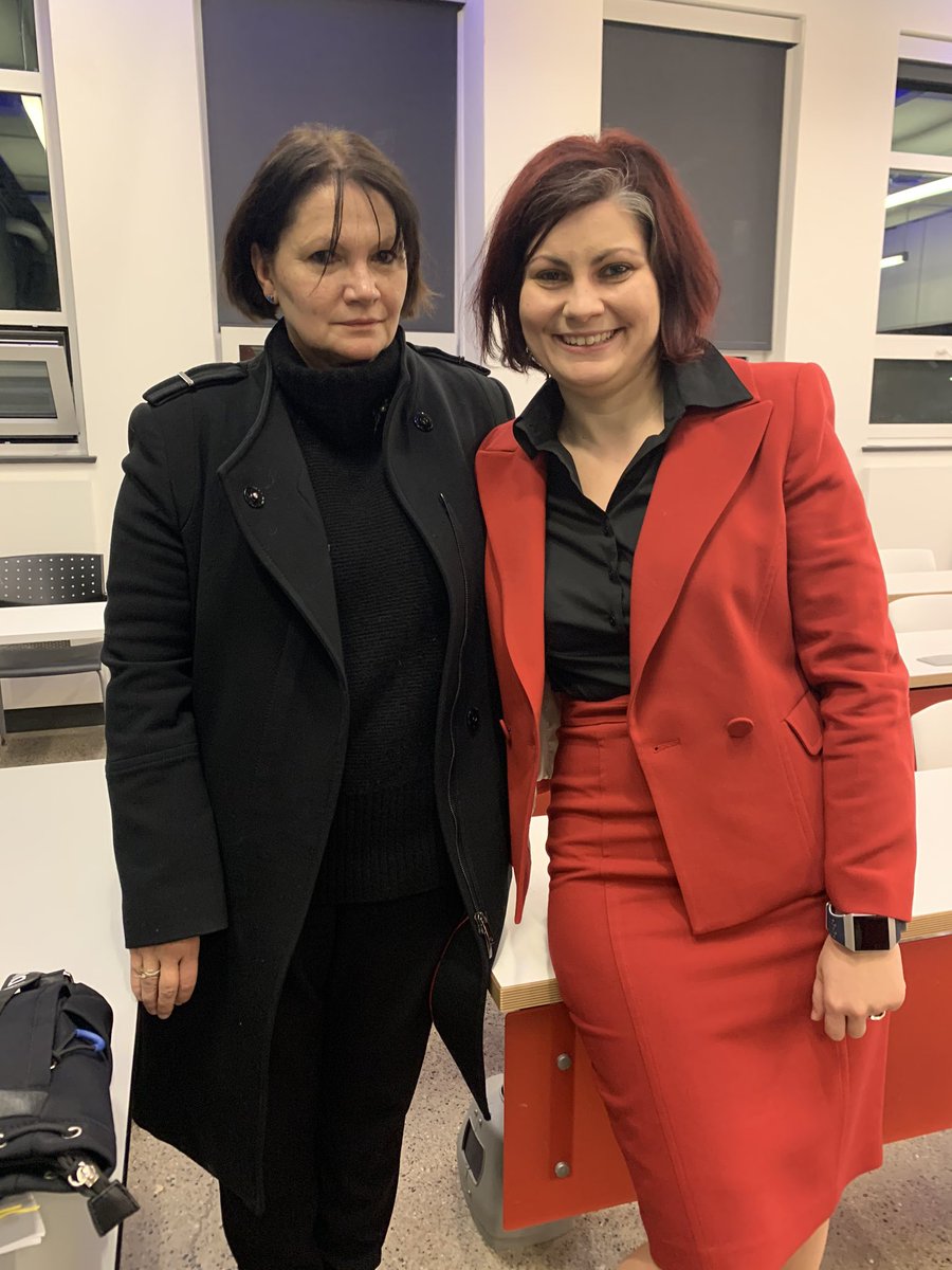 adelina_iftene's tweet photo. So fabulous presenting #Punishedforaging @queensulaw yesterday.having my mentors, family, friends, faculty&amp;students there was such a great honour. Thanks @coleenlisa for organizing&amp;kind words, and thanks @sharryaiken @Tomharri @NoahWeisbord (&amp;many non-Twitter) for being there! https://t.co/BqAu71bdDL
