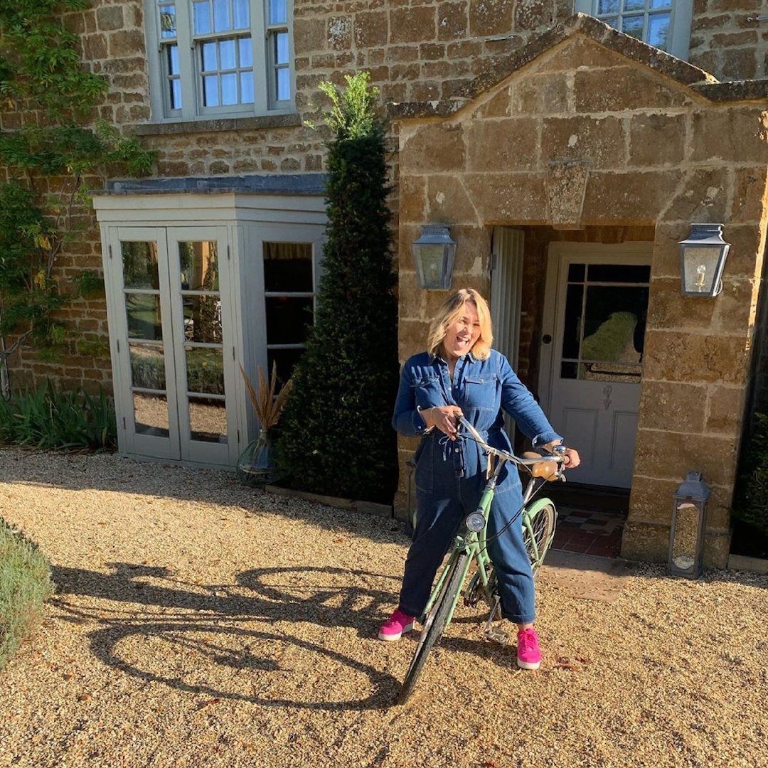 #Throwback to when Vickie of <a href="/NeaveVickie/">INPOLife</a> joined us for a weekend of getting to know all about vitamins and our Get More Kids drinks at @SohoHouse 

#sohohouse #summervibes #autumn #changingseason #playintheleaves #getsnuggly #getmorekids #kidsdrinks #getmorevits