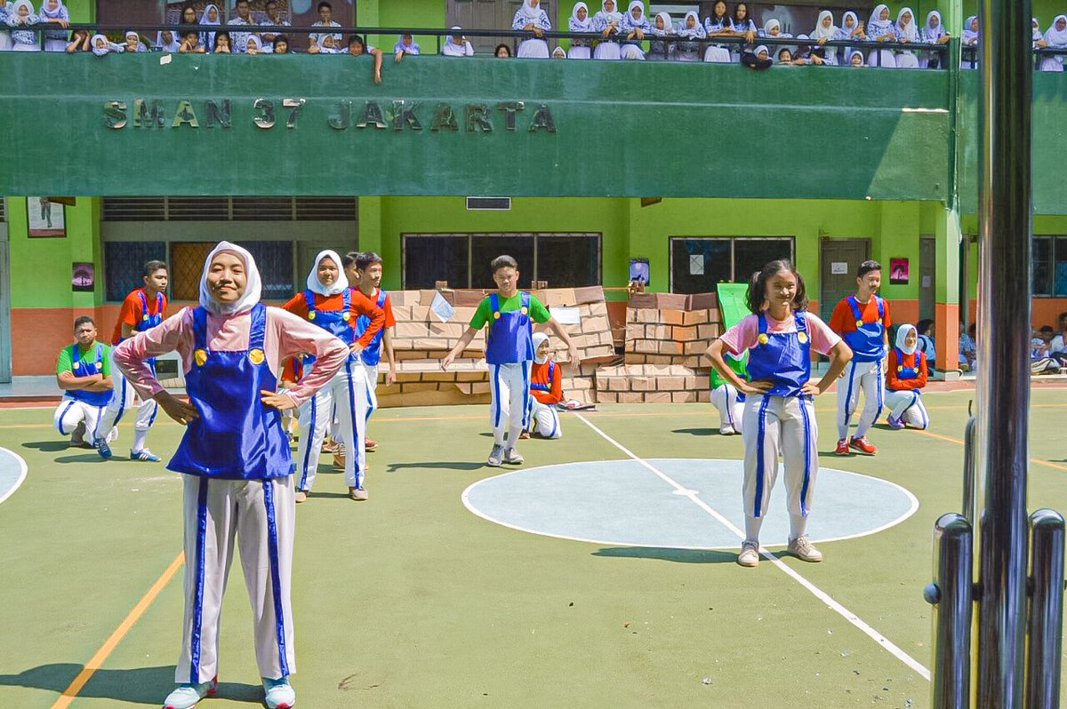 PASKIBRA SMAN 37 JKT tweet media
