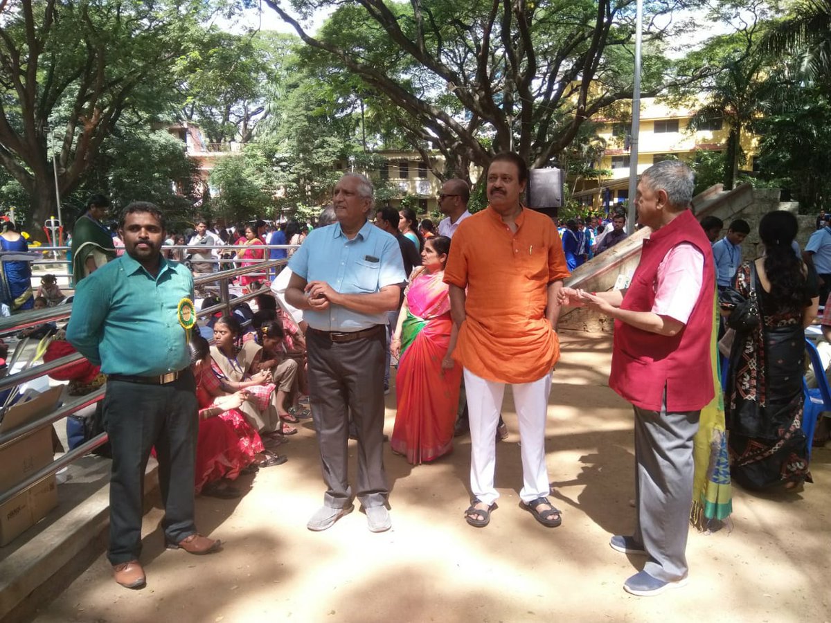 BGUdayBJP's tweet photo. #Inaugurated a #Culturalfestival for #SpeciallyAbledChildren "#KALAANGANA2019" 13th Year Celebration at MakkalaKoota, organized by #InformationResourceCenter (IRC) (A unit of #SriSharadaPeetamSringeri) in association with #RotaryBangalore (west).
@BJP4Karnataka @BJPKarITCell https://t.co/y98WOVVkYz