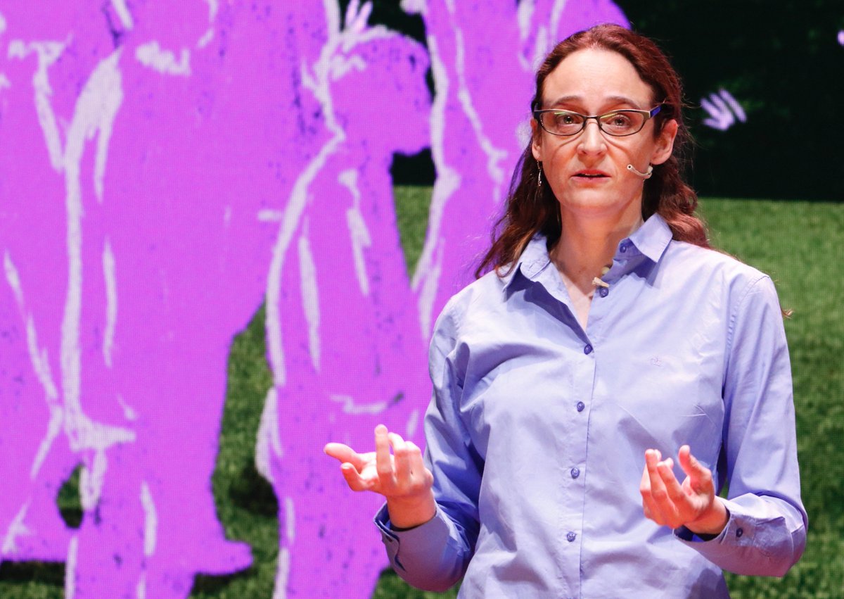 ¿Cómo conversar con gente que no piensa como nosotros? ¡La charla urgente de <a href="/uadlup/">Guadalupe Nogués</a> en <a href="/TEDxRdelaP/">TEDxRíodelaPlata</a> ya está online!  En tiempos de grietas, bloqueos, tribalismos y opiniones que parecen dividirnos sin remedio, ¡esta charla puede ayudar! Acá está: bit.ly/GuadalupeNogue…