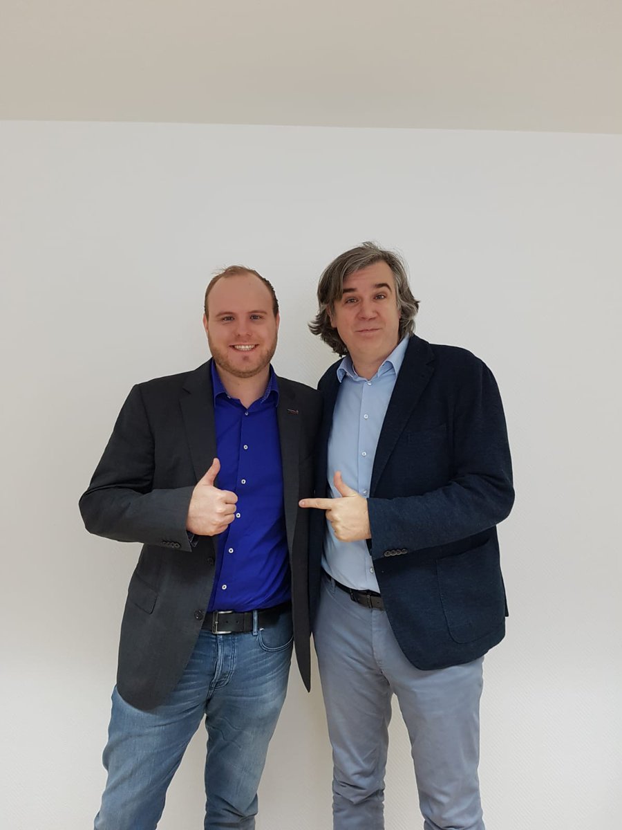 5 Sterne Redner Heute War Unser Stellvertretender Geschaftsleiter Michael Kurzeder Zu Gast Bei Hermann Scherers Daily Talk Ein Spannendes Gesprach Uber Die Rednerbranche Und Das Familienunternehmen 5sterneredner Danke Fur Den