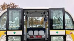 SDTech_Eq's tweet image. Transports. Deux nouvelles navettes autonomes à Rennes bit.ly/341ZaZu @Easy_Mile #industrie #transport #vehiculeautonome #circulation #environnement