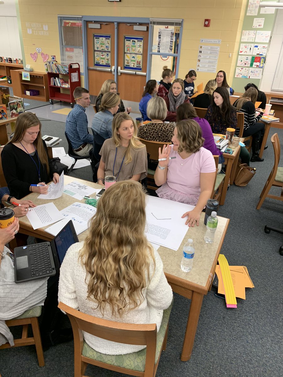 GermantownES's tweet photo. Creating visual representations for math standards that demonstrate success! #BridgesToSuccess #Progression @AACPS_PK5Math @AACountySchools https://t.co/kZ5Nafxt2W
