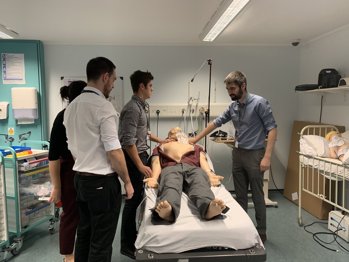 #SIM training today for #FoundationDoctors @MedEdWest1   
Scenario=hypoglycaemia 
Theme of month is diabetes and Endocrine- very fitting as its diabetes month! @DiabetesUKNI @DiabetesWest @RNeilABlack @ivirtej @emjaymcc @LauraDMPharm @eilmcivor