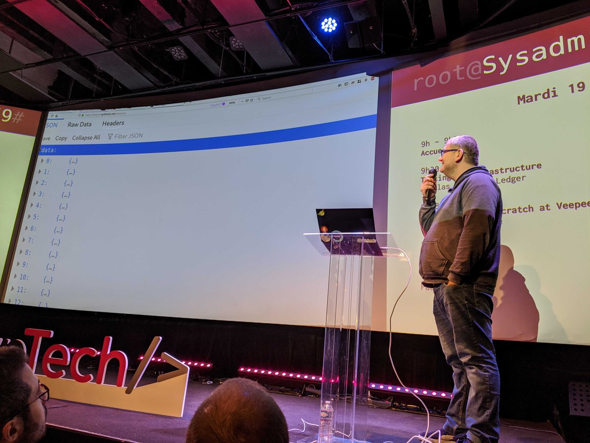 Ce matin, présentation totalement improvisée de <a href="/beorn__/">𝖇𝖊𝖔𝖗𝖓 || @beorn@rtfm.fr</a>
 aux #sysadmindays à propos d'un projet de cartographie visuelle de l'infrastructure: modélisation graphique d'un data pipeline de plus de 500 micro-services😮😮😮