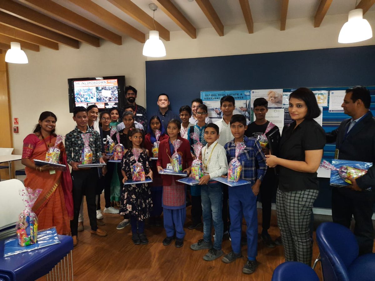 deepalayadelhi's tweet photo. It's our pleasure to share with you all, our students visited to the #AmericanExpress, Gurugram as they're supporting our #GirlChildProject. An overview of Deepalaya was given by our beloved Executive Director, Mrs Jaswant kaur & Principal Dr Manoj Kumar, DSG.
#Deepalaya https://t.co/nWCmWRxYZL