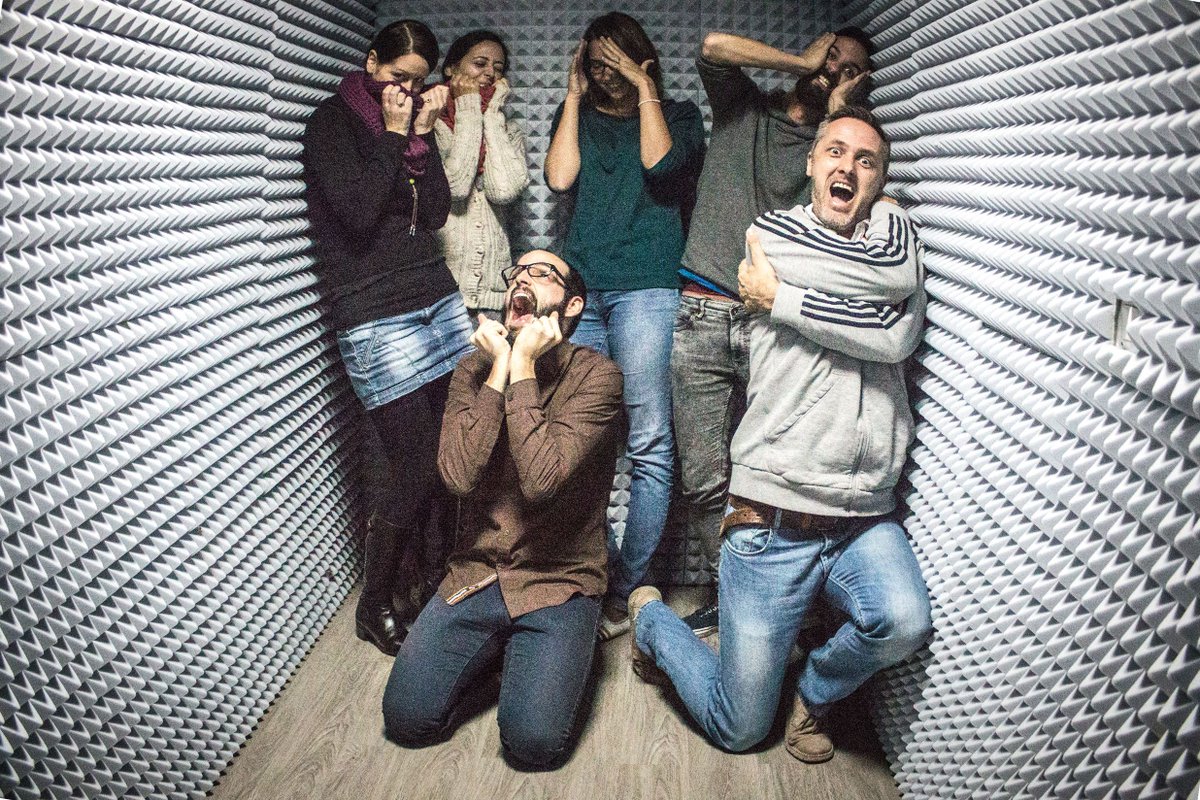 coworkinthesun's tweet photo. In our Soundproof Room you can scream as loud as you want and no one will ever hear you  😲🔈#soundproofroom #pssst #coworkinginthesun https://t.co/XBwWUlm8dT
