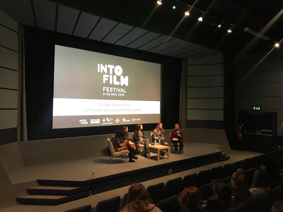 intofilm_cymru's tweet image. Inspiring screening &amp;amp; panel talk linked to On the Basis of Sex @chaptertweets as part of  #IntoFilmFestival

Diolch Hilary @WENWales, Hannah @EHRCwales, Polly @chwaraeteg, Crash &amp;amp; Gladys for sharing your thoughts &amp;amp; experiences on women's rights &amp;amp; equality. 

#learningthroughfilm