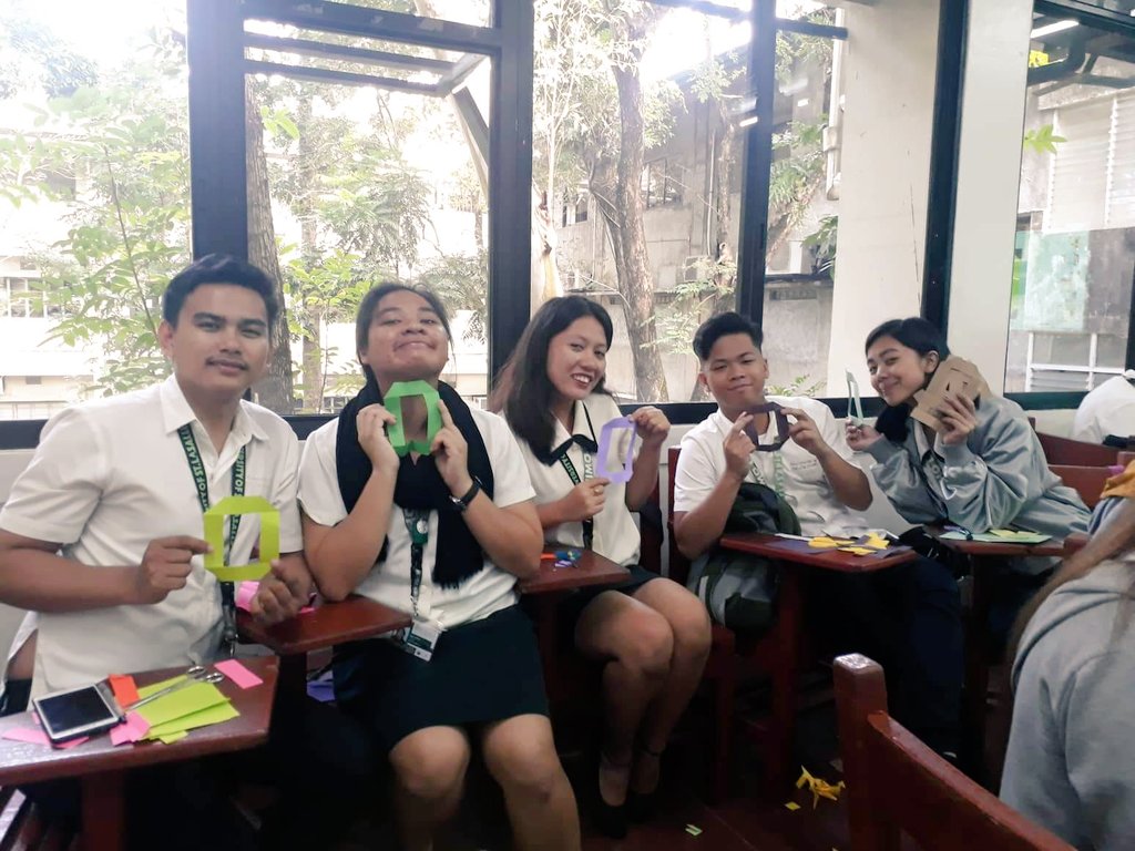 DatilesIA_BEEN2's tweet photo. a,e,i...
OU!! Kabalo na kami! ππ
Funny that we only learn how to cut letters this time but this activity is very useful not just as a future educator but as an individual.
We enjoy cutting vowels! We are ready for you, CONSONANT! πͺ
#ATTLreflection3 https://t.co/8c2tMK6U6X