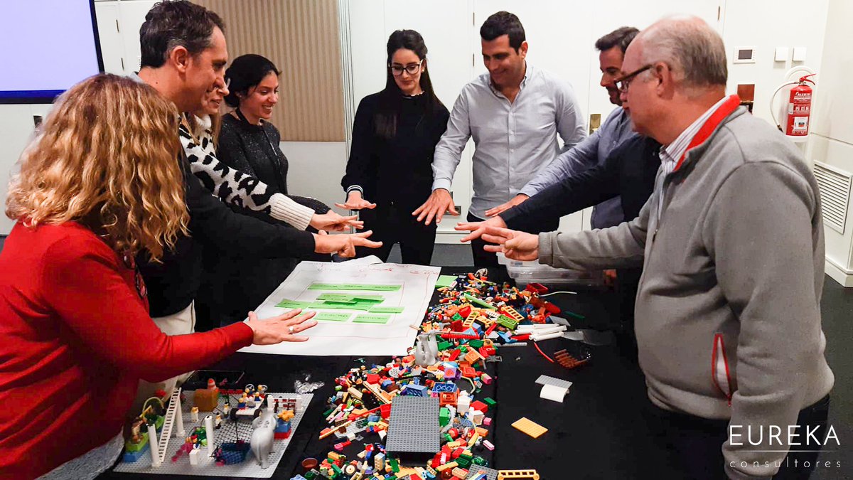 Hoy estamos en el fantástico hotel @GMelia_Victoria, en #Mallorca, impartiendo una #formación de #TrabajoEnEquipo con la metodología #LegoSeriousPlay
#RRHH #LSP #gamificación #consultoría <a href="/MeliaHotelsInt/">Meliá Hotels International</a>