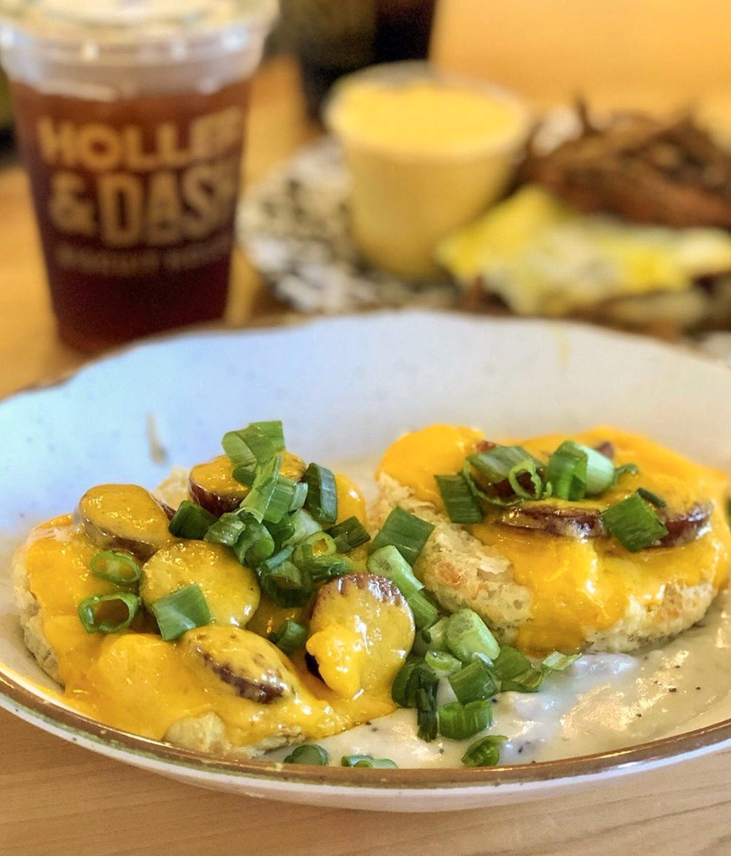 Do the hustle. Andouille Hustle, that is. 😎
[📷: @sabrinamcj]