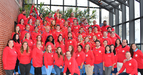 myamericanpool's tweet photo. Our Guard for Life recruiting and training programs celebrated the kick-off of the 2020 lifeguard season at our annual Recruiter Summit. https://t.co/R3WjcXr4Ug #wehave2020vision #2020recruiting #2020vision #guardforlife #lifeguard https://t.co/5cqz9ZNXKl