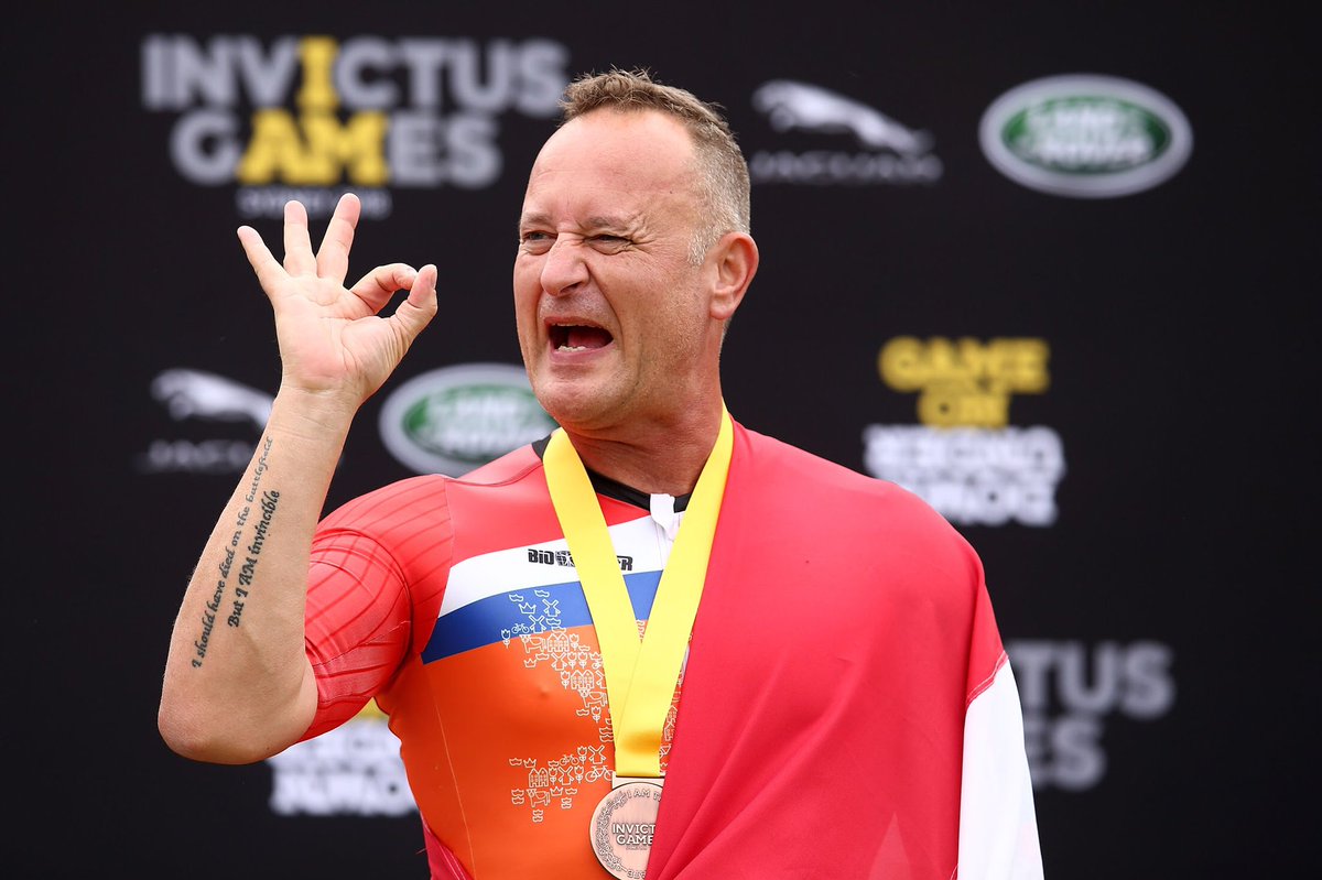 InvictusGamesNL's tweet photo. 👥 | Competitor, volunteer, husband, dad, brother, teammate and friend… today we celebrate and honour every inspirational man and all the strong men in our lives. Happy International Men's Day! 💛🖤 #IG2020 #InvictusGames #InternationaMensDay https://t.co/xeou5KOgDO