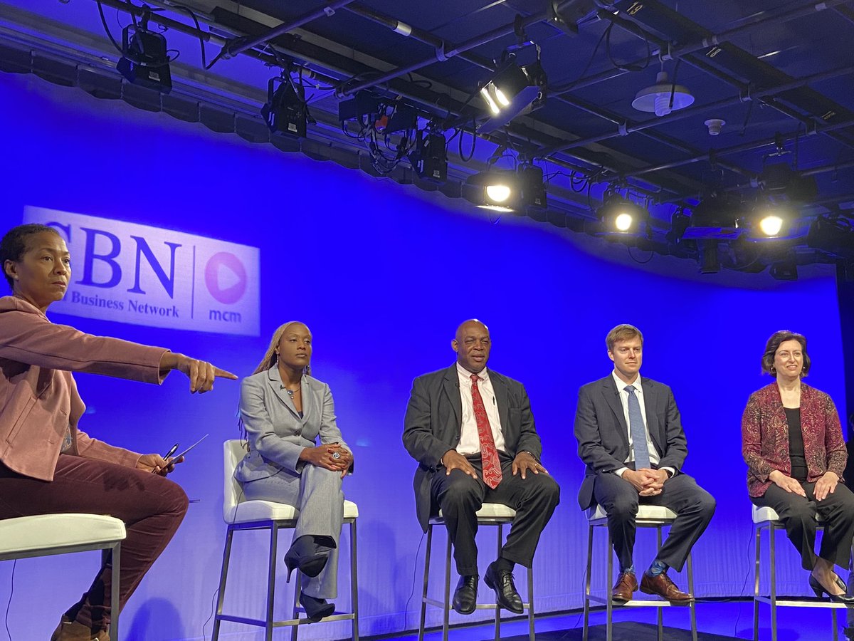 CMariehTaylor's tweet photo. @LeaderMontMD is kicking off @mymcmedia small business network. Today we are talking about recession-proofing your business. We love this program as it offers our members access and education. If you aren’t a member of LM you are missing out. #30yearsoflm https://t.co/eRIKfswmd5
