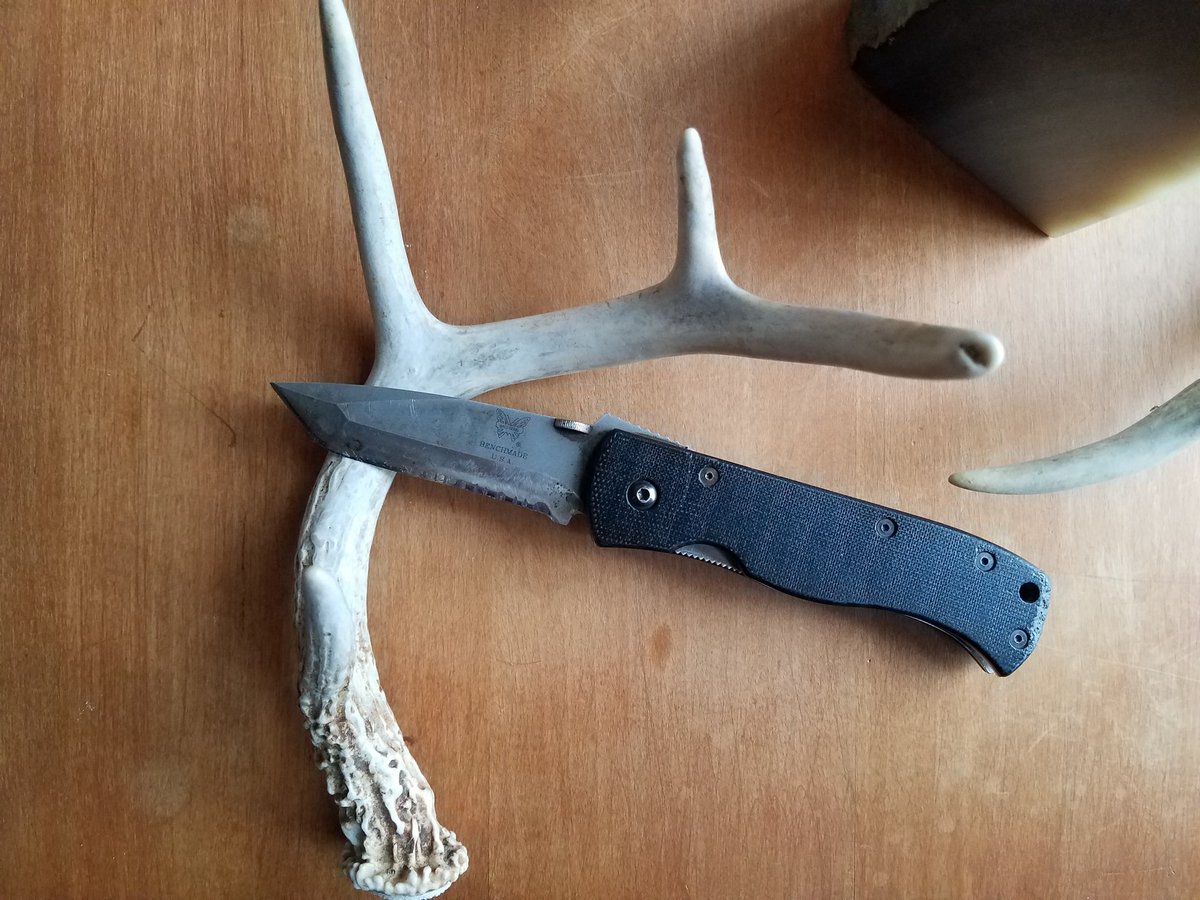 almostablaze's tweet photo. @CaveBear86 @grid_for Very nice. Here are a few of mine.
#Schrade
#ChrisReeve
#SantaFeStoneWorks
#Benchmade
#CollectingPocketKnives https://t.co/IwnC7S2Ecb