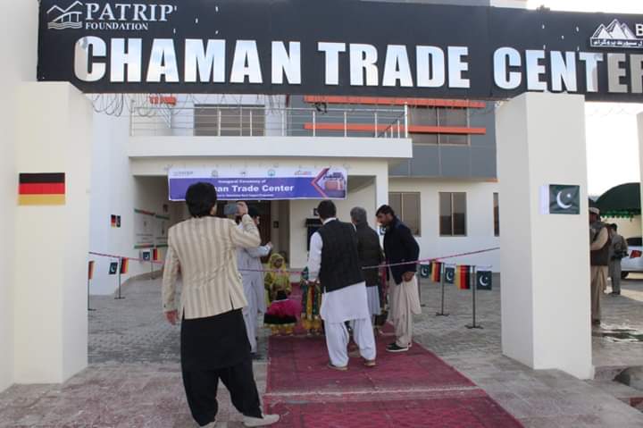 BRSP_Pakistan's tweet photo. π’π’ππππ©πͺ π΅π°π€ππ·
German Consul General Mr. Eugen Wollfarth & MPA/Chairman Standing Committee of P&D Mr. Asghar Khan Achakzai inaugurated the #ChamanTradeCenter & #WomenTechnicalTradeCenter in district #KillaAbdullah constructed by #BRSP #PATRIPFoundation. https://t.co/EL4k69sCVc