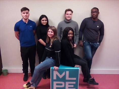 6 <a href="/ServiceCivique/">Service Civique</a> intègrent notre équipe. Des #jeunes  à l’écoute des #jeunes pour apporter une nouvelle dynamique des services rendus à la <a href="/MLPEStrasbourg/">Mission Locale Strasbourg Eurométropole</a>