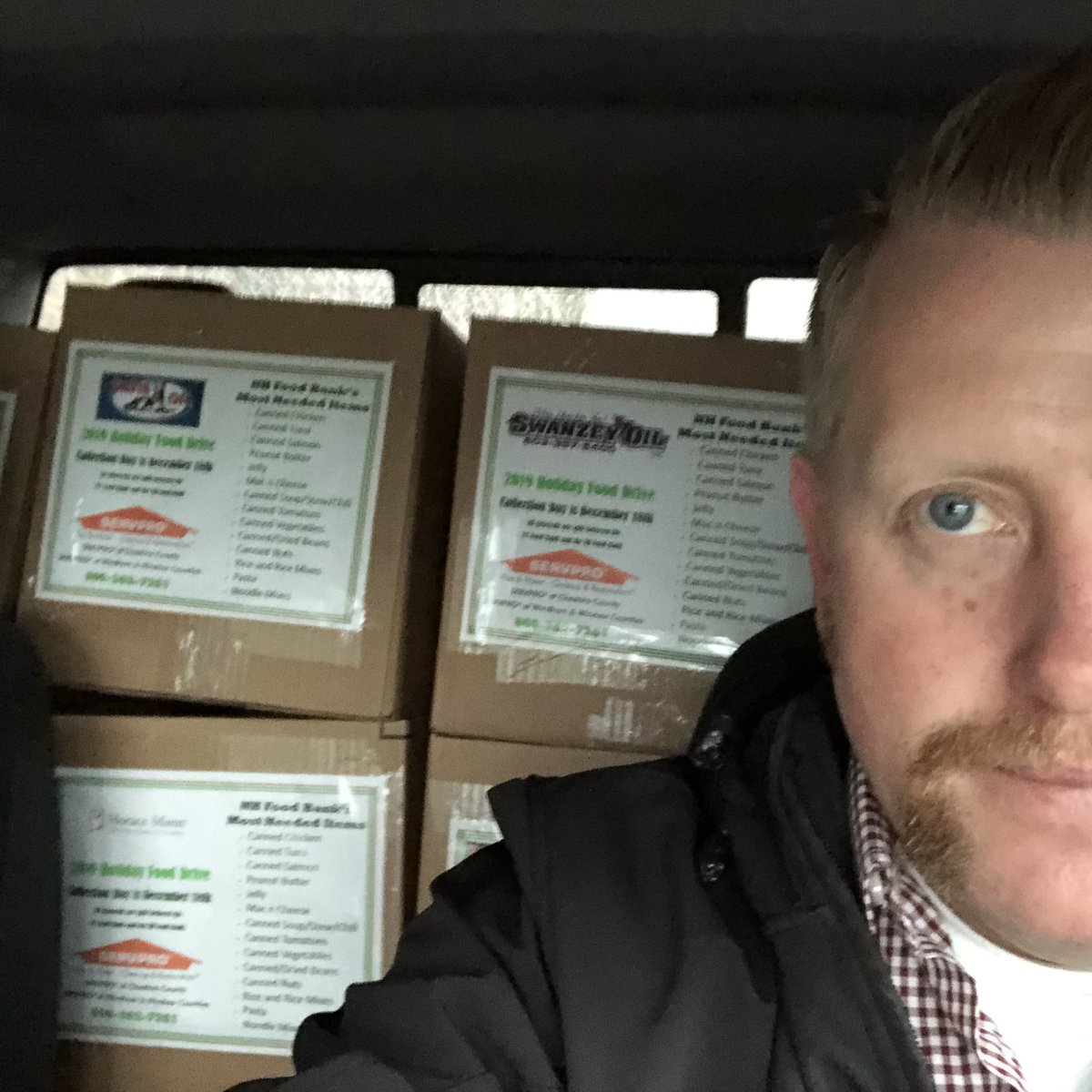 OfWindham's tweet photo. 2019 Food Drive Box Delivery Day! Rain or snow, we’re getting those donation boxes to our generous donors! #SERVPRO #FoodDrive #CharitableGiving #HappyHolidays #Snowvember #Movember #Marketing #WindhamCounty #WindsorCounty #Vermont https://t.co/Ly6RIYs1x9