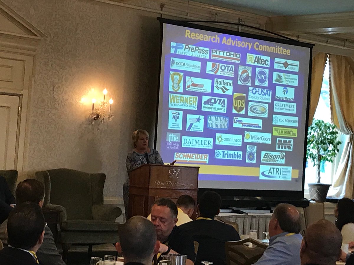 trucbrush's tweet image. ⁦@ATRIPREZ⁩ speaking @2019commercialvehiclesafetysummit talks on 2019 top industry issues for commercial drivers vs motor carriers #drivercompensation vs  #drivershortage