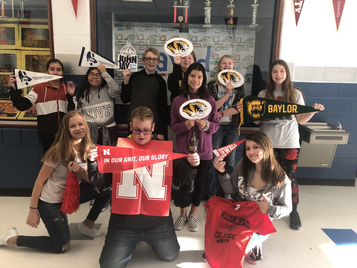 We got some replies from the Colleges and Universities that we wrote to! They are so excited! #lookingtothefuture #isdstrong #AVID #bearsrising #buildingblocks