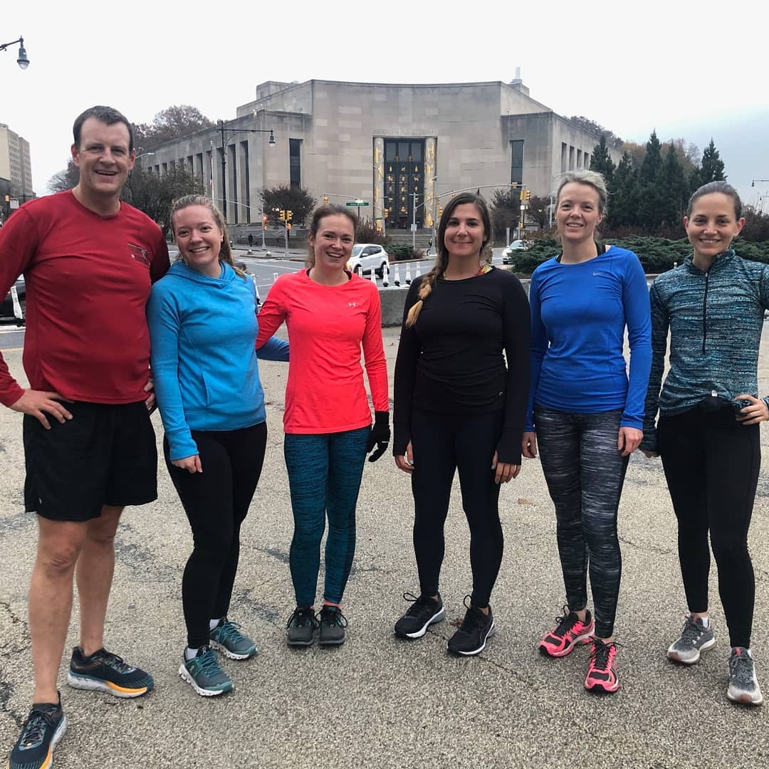 Can you see your breath on this froggy 🐸 morning in Brooklyn? We can!

Role call! Drew, Kirsten, Rabi, Sophia, Julia, and Liz crushed a Vince-led workout this morning! YEAH buddies!

See you next week!