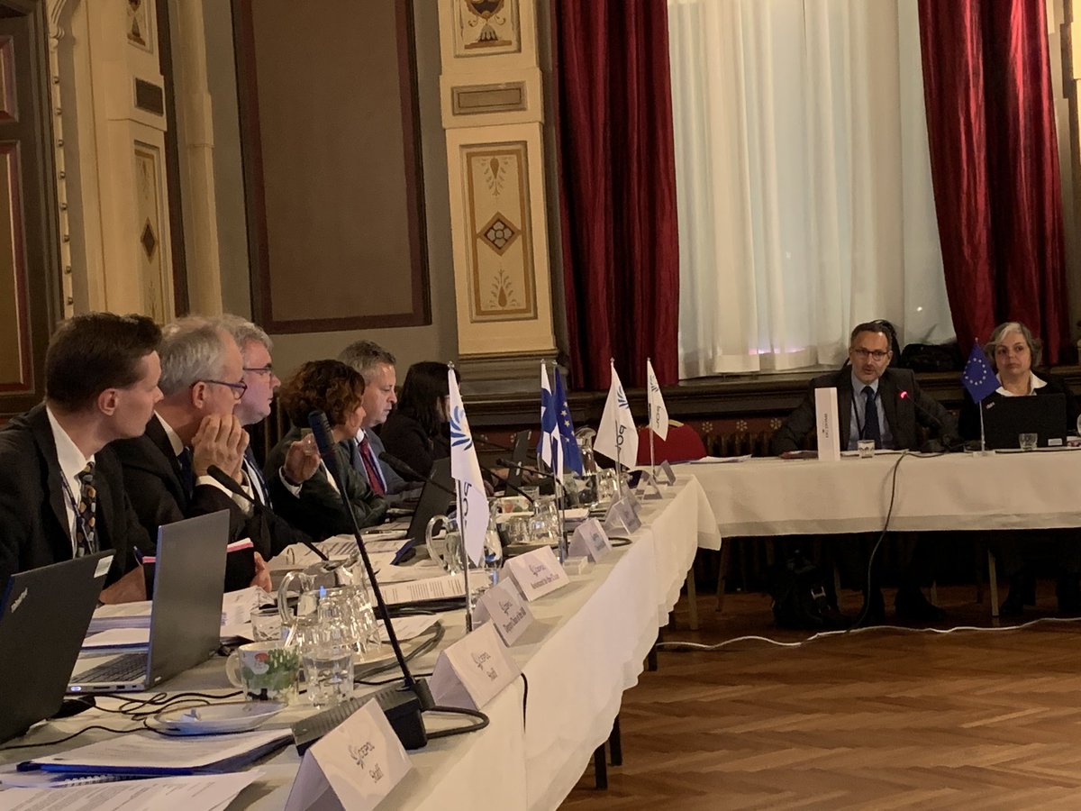TalvitieAntti_'s tweet photo. Its 16:38 in #Finland. Its cold (+5c) and dark outside. In beautiful #Tampere City Hall passionate discussions on new #Cepol Business Model are keeping MB delegates warm and the stunning chandelier is making sure no one is left in the dark. #polamk #cepolMB https://t.co/5tFG5ufvGp