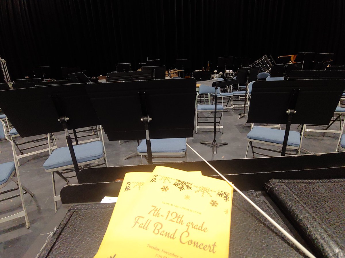 BrahamHSBand's tweet photo. Concert tonight! #mbdatweets #BrahamProud https://t.co/gQE8l4ujNU