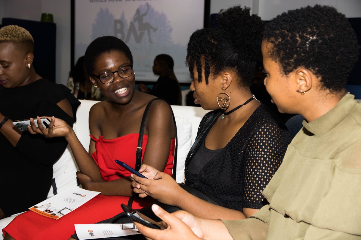 BossMovesMedia's tweet photo. Women your time is now. #girlsandwomeninmedia @BossMovesMedia https://t.co/jhTGo1KZD2