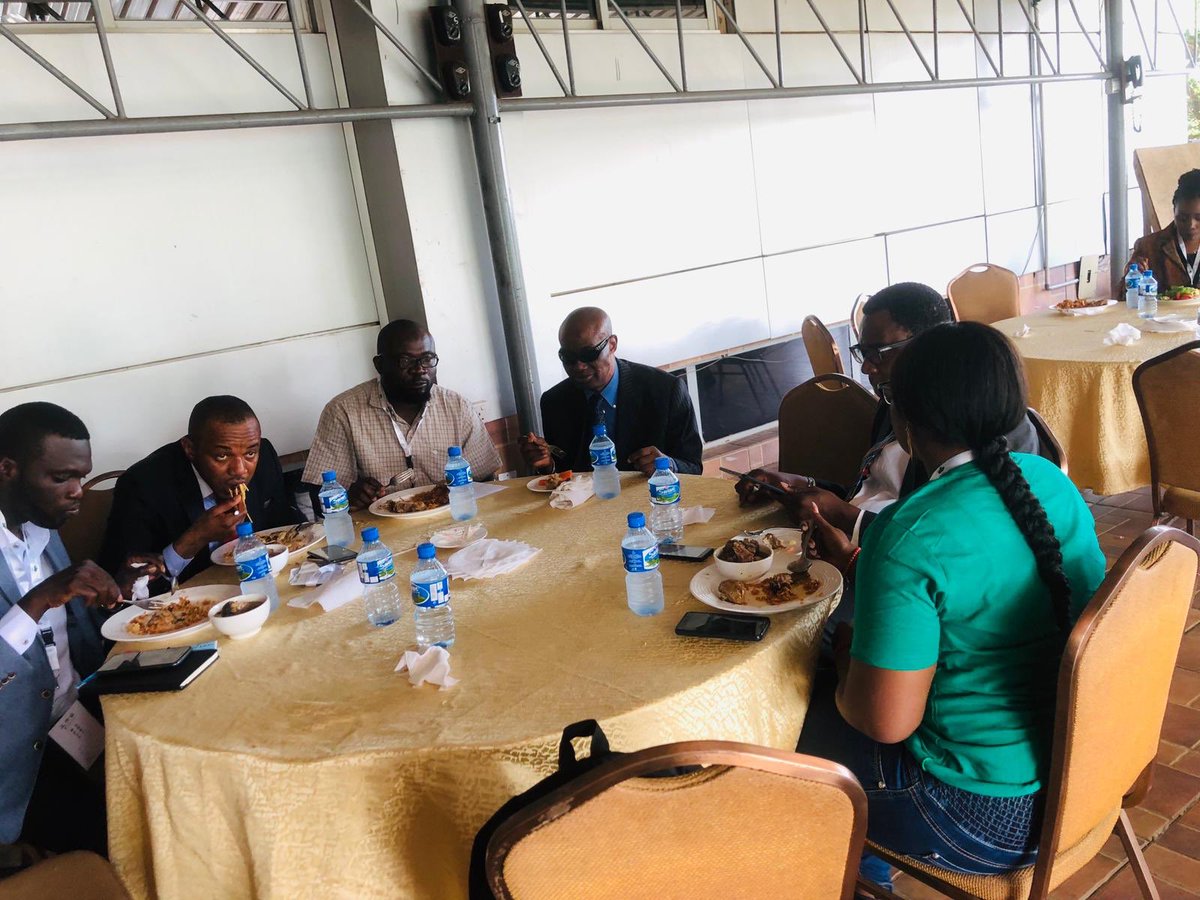 institute_amn's tweet photo. Lunch 🥗 time 😊
#Lunchtime #ThinkForward #tuesdayvibes #Agribusiness #iamn #Agribusinessconference #Agriculture https://t.co/mPChwc3IOu