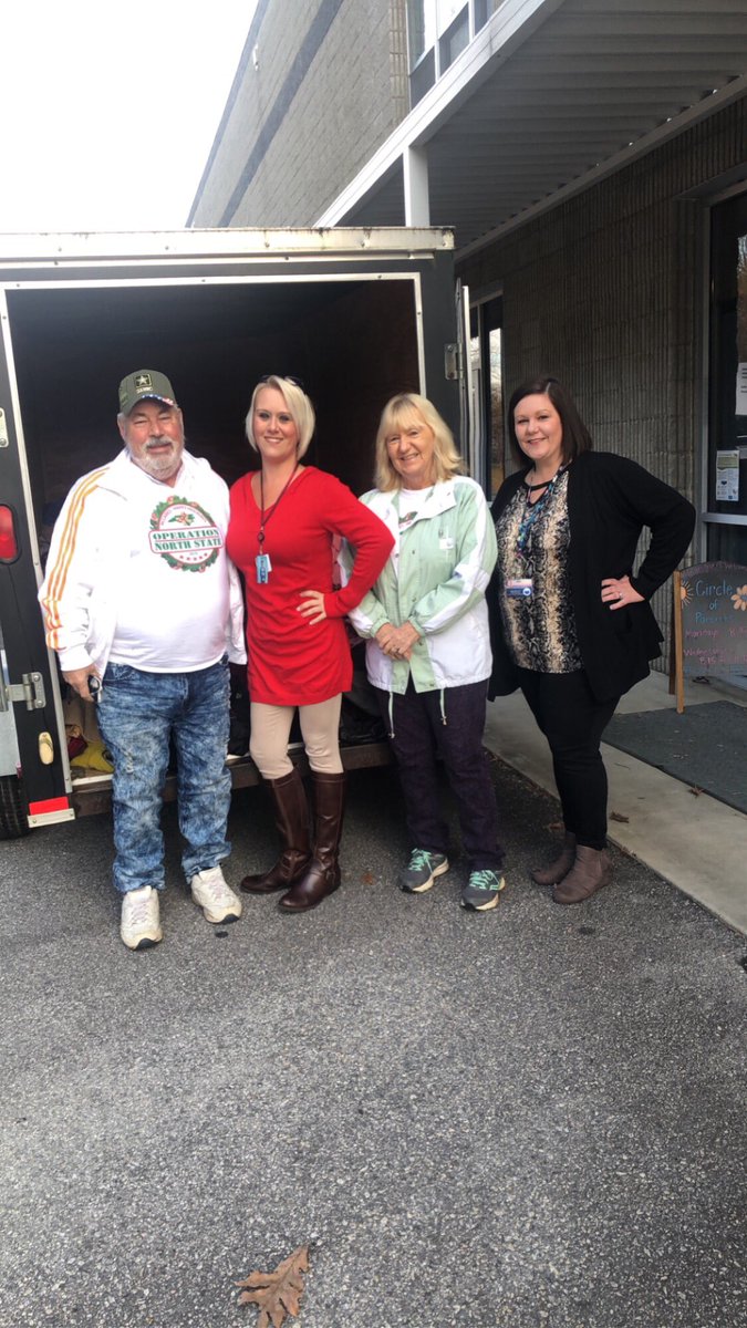 CirclePreKEGMS's tweet image. The American Legion of Marion, Mr Alan Mainer just dropped a trailer of almost 400 coats here at Eastfield Elementary. If you or someone you know is in need please send them. Thank you so much!!!! @EastfieldPE @McDowell590_ESP @mrmarkgarrett @eastfieldglobal @mcdowellnews