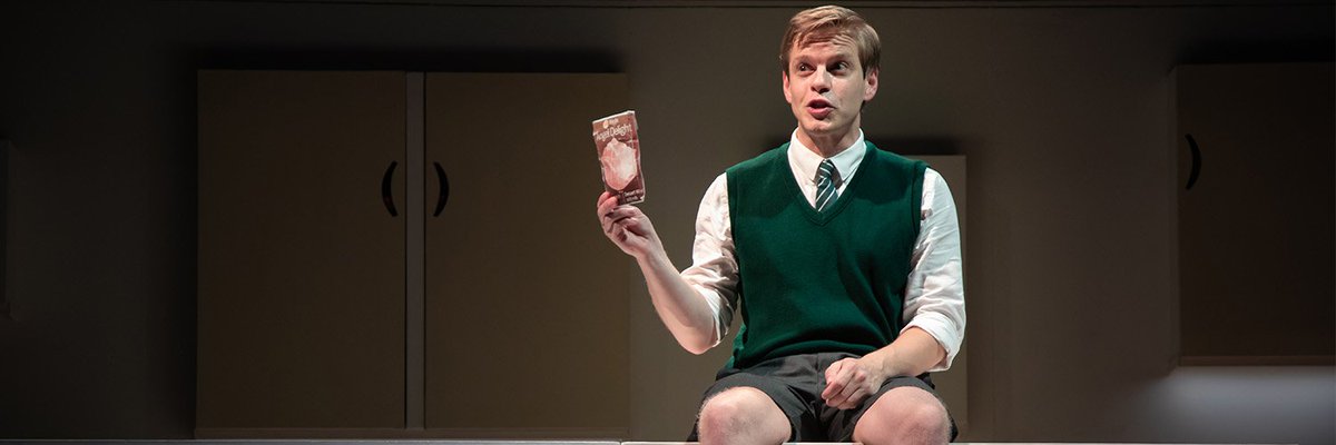 CreweLyceum's tweet photo. #ToastTakeover DAY 2 πππ
MEET THE CAST #Toast
Giles Cooper plays the young @NigelSlater in @ToastPlay which comes to #Crewe from 3-7 Dec @FillouxPastry
For tickets to this DELICIOUS piece of theatre, click πhttps://t.co/klDkfifFSy
@TargetLive https://t.co/8fzWQD7J2v