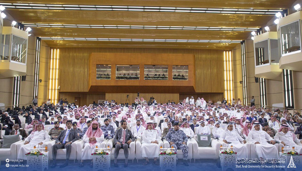 NAUSS_SA's tweet photo. انطلقت اليوم بمقر #جامعة_نايف_العربية أعمال ملتقى "الجرائم السيبرانية والأدلة الرقمية" الذي تنظمه الجامعة في إطار برنامج عملها السنوي ، بحضور معالي رئيس الجامعة ، وعدد من أعضاء السلك الدبلوماسي ، والقادة والخبراء الأمنيين . https://t.co/LPjcdVteJL