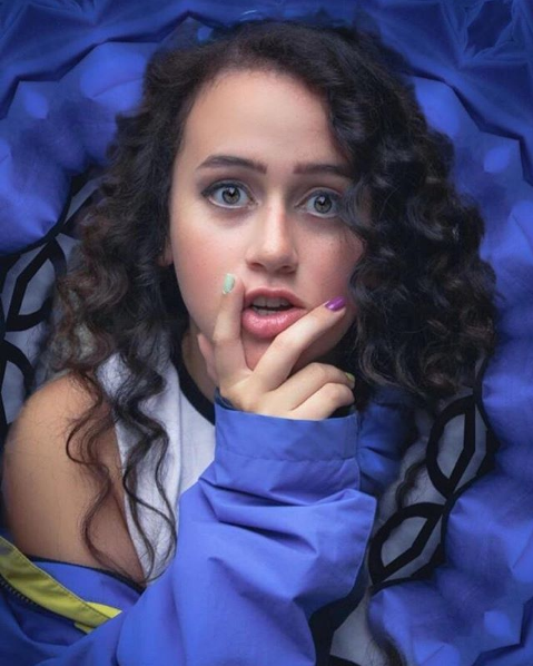 EnlaceRV's tweet photo. Natassha Levy nos presenta su segundo tema promocional con una “Guerra de miradas”

https://t.co/GAj5laZdSs

#TalentoNacional, #NatasshaLevy, #GuerradeMiradas, #musica, #cantante, #EnlaceRV, #RV1021fm
@soynatasshalevy https://t.co/IGWpXe8mRB