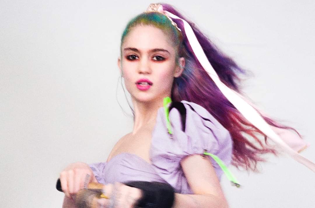 BerlinInStereo's tweet photo. Promising 2020 with this week's Tracks of the Week playlist, featuring @princessnokia @MosesSumney @NeonIndian, @wearelexodus @ZebraKatz @Grimezsz &amp; @billieeilish and more! 🤸
>> https://t.co/BbDT3yxZtb https://t.co/p2Rjft7zTT