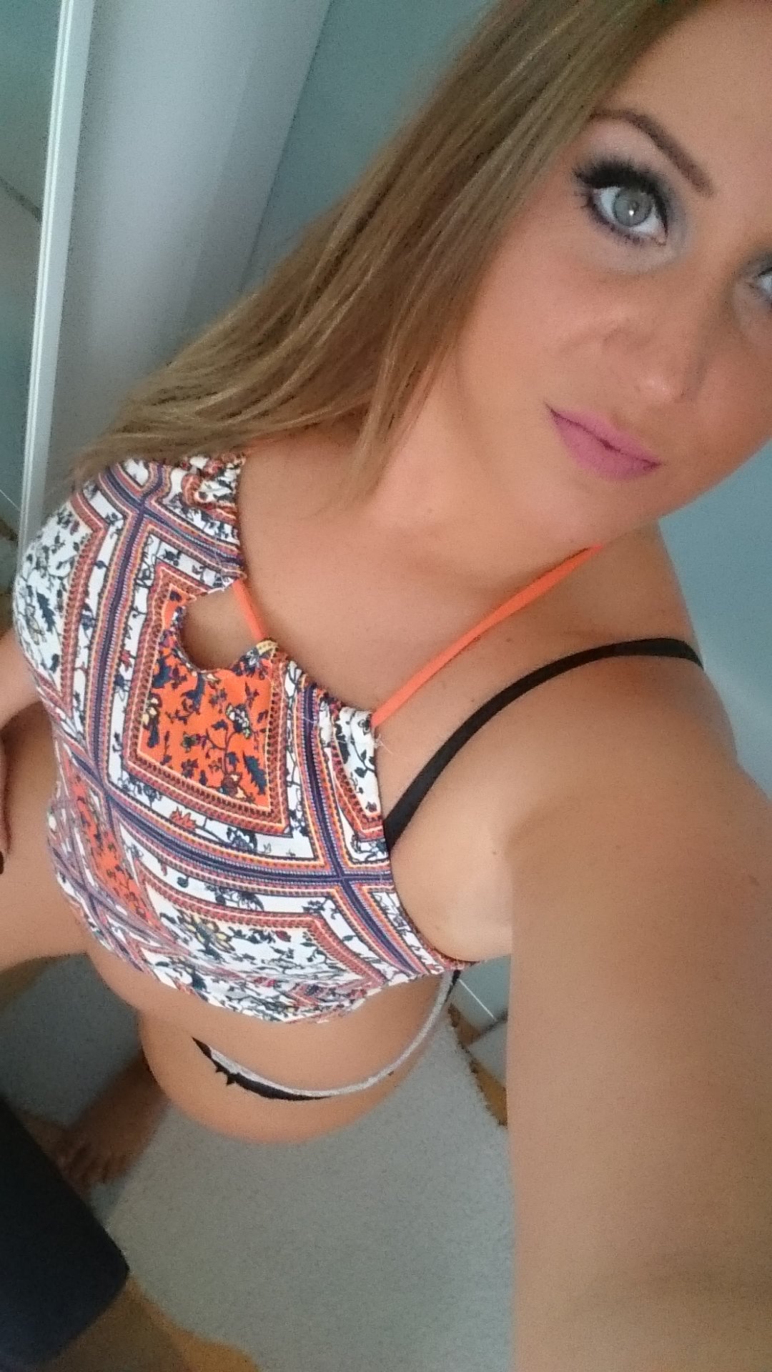 Hey Guys, wie gehts euch ??? Ich wünsche dir einen tollen Dienstag ... https://t.co/mOTREPaRXP visit my page darling :) #camgirl #livecam #online #telefonsex #rufnummeraktiv #rufmichan #besuchemich #visitme #dirtytalk #geilerarsch #bonniebanx #heiss #geil #versaut https://t.co/uwj6j0TRdn