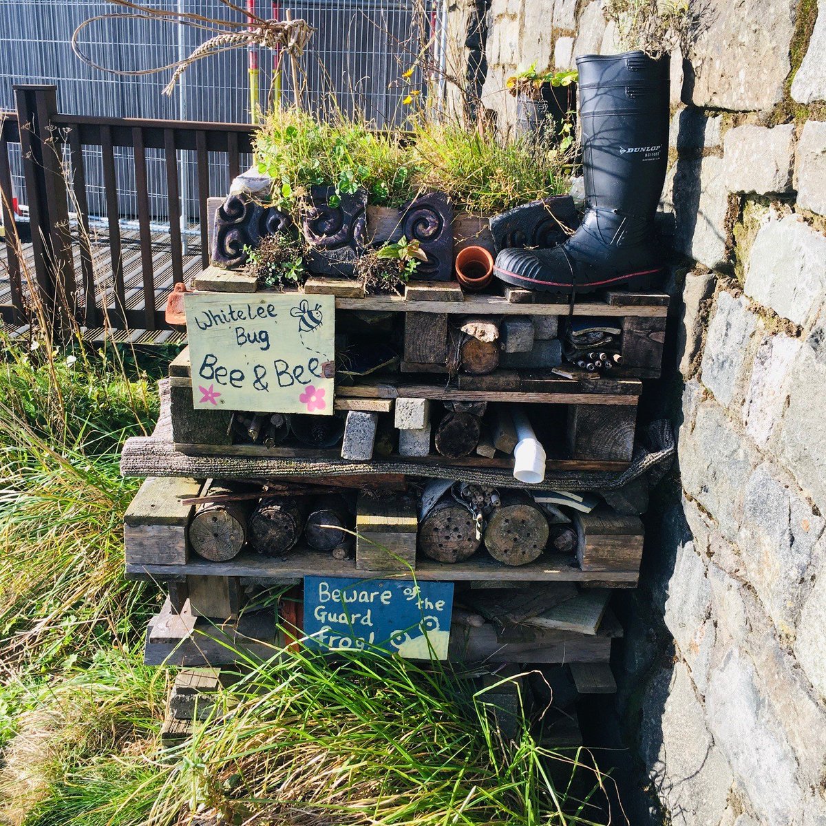 Snug as a bug in a... Bug Hotel! 
With winter now on the horizon we here at Surface still love to get out and explore! We think this place looks amazing! #bughotel #property #beeandbee
