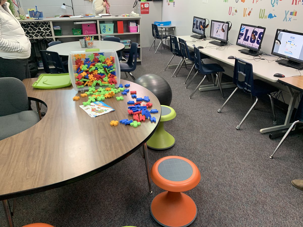 jstovall1's tweet photo. Learning walks @RamNation_1 loved these classrooms a all happening here. Great work by all. @pm_mullins @ContessaOrr4 @katiemartinedu @barrywgoley #LCInnovators https://t.co/epOKo0Js03