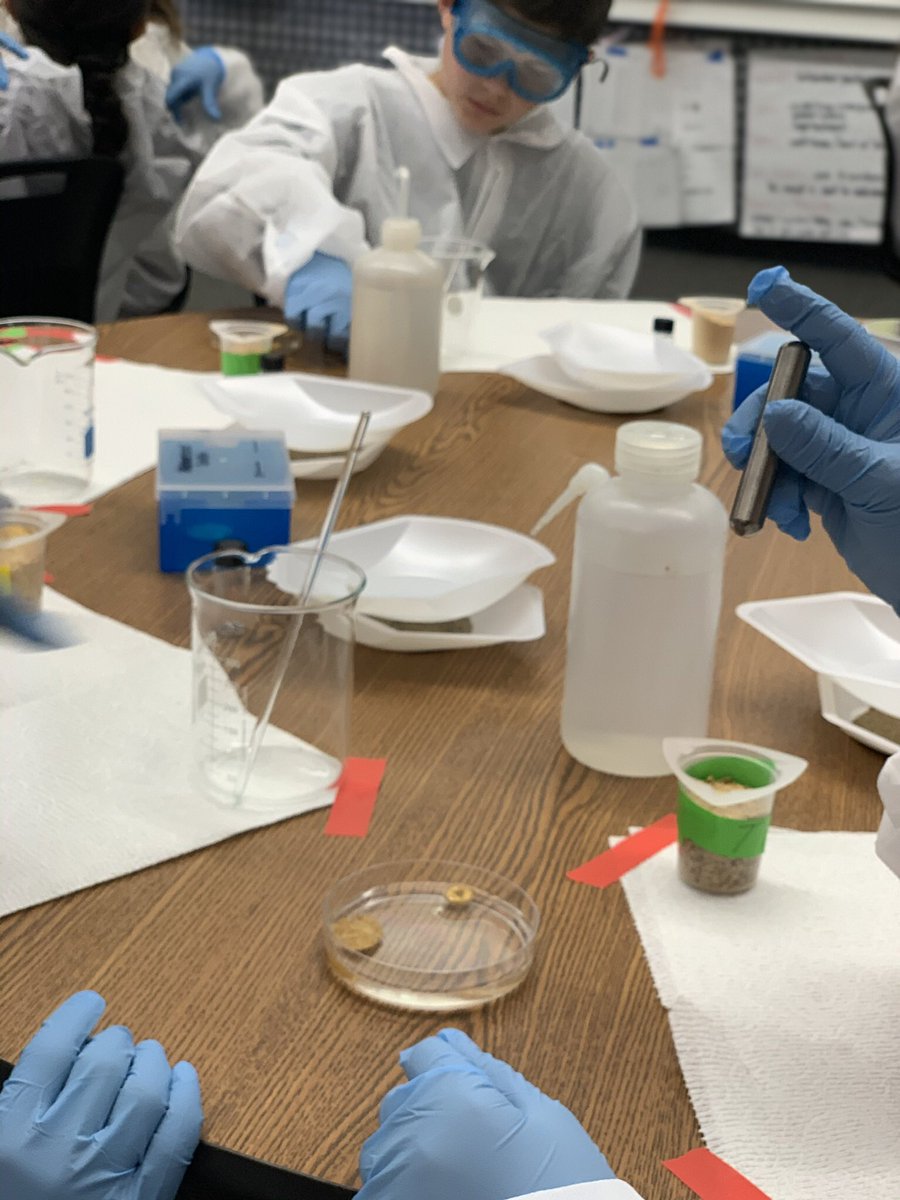 Thank you <a href="/WarriorChemists/">Warriors Chemistry Club</a> for showing the properties of magnets with iron to our 4th graders!!