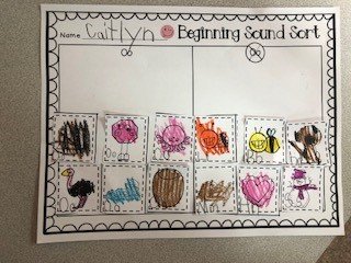 Students in room 211 are masters of the Letter Oo. We are more than halfway through the alphabet! #ELDK #phonics #lettersounds