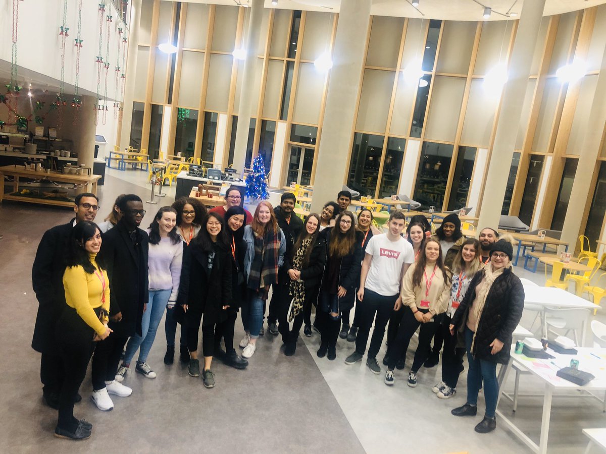 Our very ‘unscary’ dragon’s listening to the Food for Thought pitches. Such a great group of Changemakers <a href="/Changemaker_Hub/">Change Maker Hub</a> #PeoplePoweredChange #millionsofchangemakers #uon