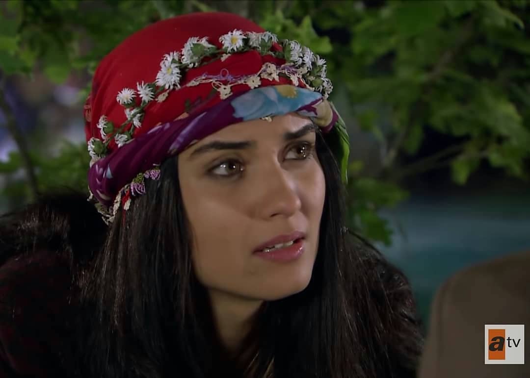 thebustun1's tweet photo. Hasret 🍒🍓 #TubaBüyüküstün https://t.co/WG88mYmNpO