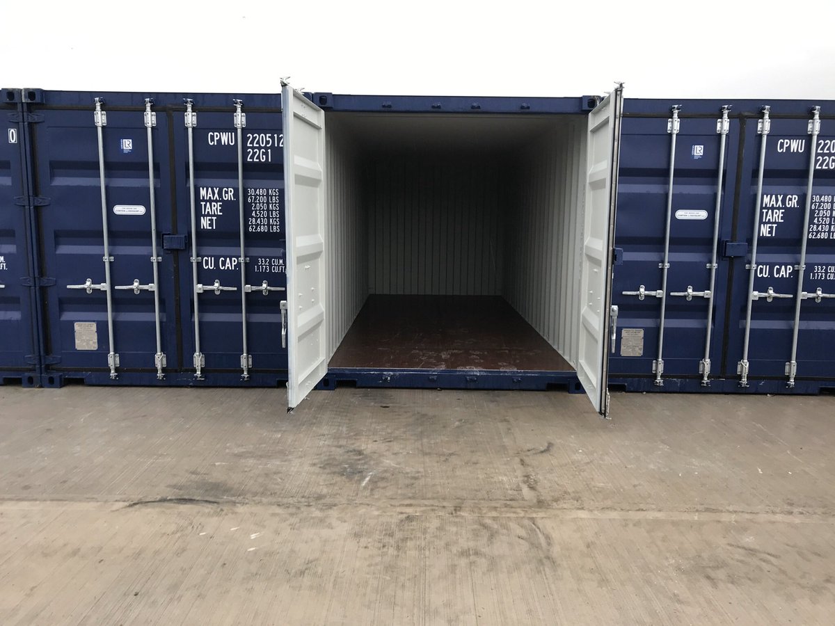 #seftonhour Storage units to rent in #Knowsley Business Park! Just off J4 of M57. Brand new family business. Various sizes 10ft - 40ft. Drive right up to unit. Padlock and insurance included in price!