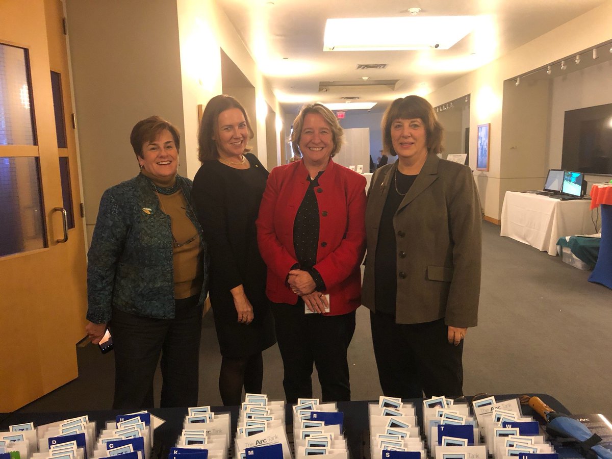 IncompassHS's tweet photo. Our CEO Jean Phelps is at the third annual @NortheastArc #ArcTank tonight with community and advocacy leaders from across the Commonwealth including Deputy Comm. Elizabeth Morse and Commissioner Jane Ryder from Massachusetts DDS and @MassADDP CEO Ellen Attaliades #ChangingLives https://t.co/HXPLoY6DEM