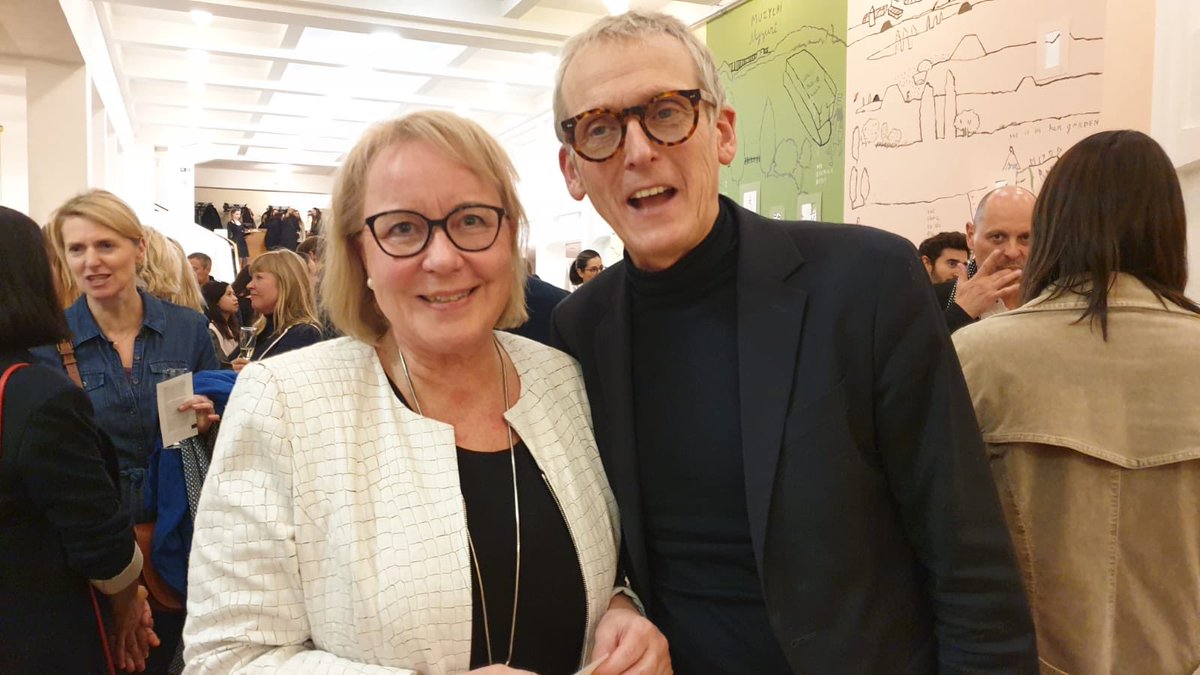 SiniKeinonen's tweet photo. Premiere of Aurora at Bozar in Brussels. Celebration of European stories and films w. @GabrielMariya @riittakaivosoja @okmfi, Klara Dobrev/EP, Miia Tervo and Max Malka. Thanks to @Efads_Asso and @FinnishFilmFNDN #EU2019Fi #AuroraScreeningBXL https://t.co/CK4udlfj1j